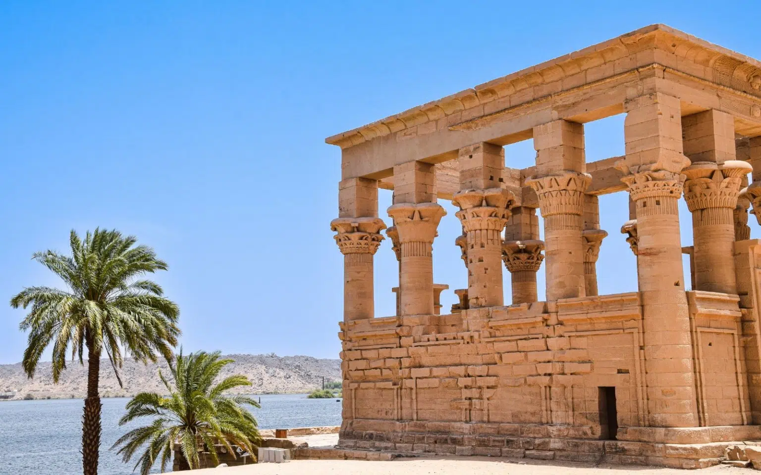 Kom Ombo Colombus
